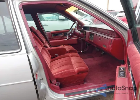 1986 Cadillac Deville Fleetwood z USA, uszkodzony, nr VIN 1G6CD6986G4236851